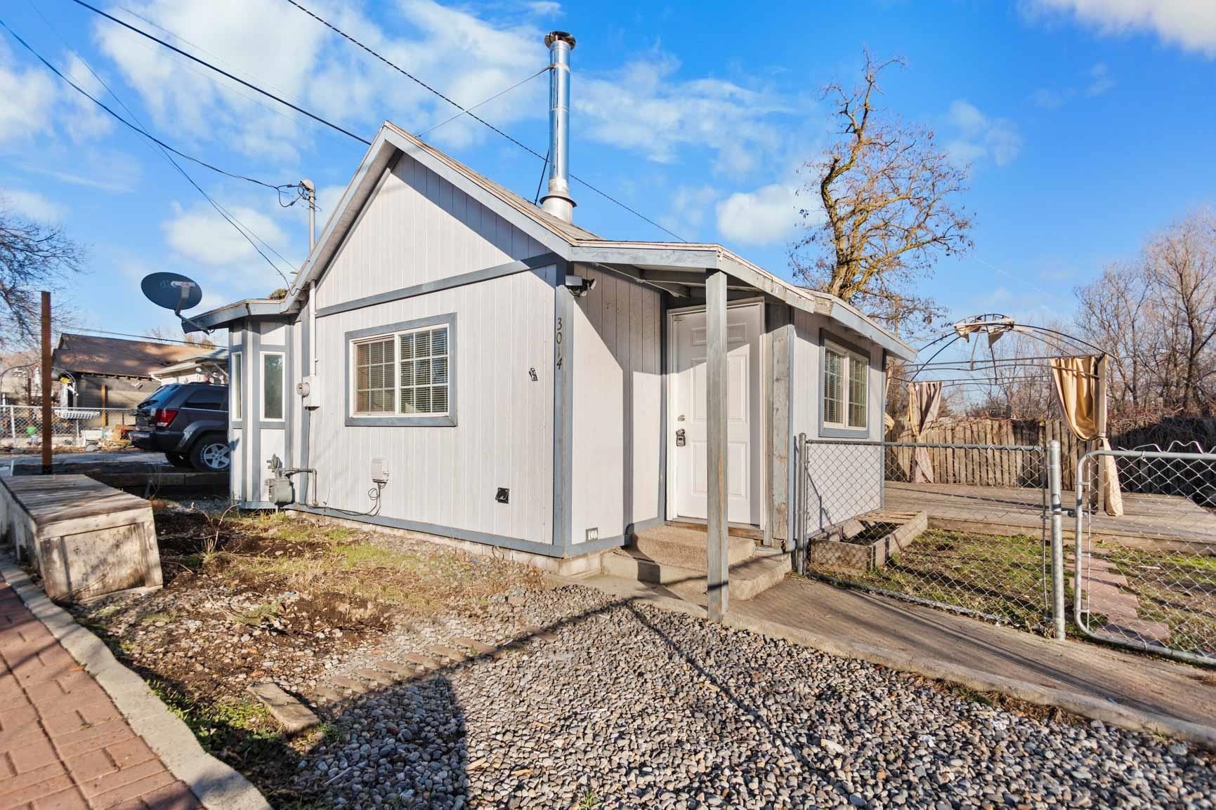 Property Photo:  3014 N Regal St  WA 99207 