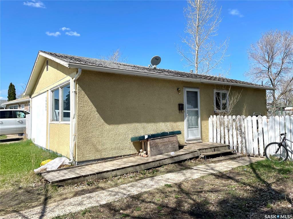 Property Photo: 10408 Laurier Crescent SK S9A 3A8
