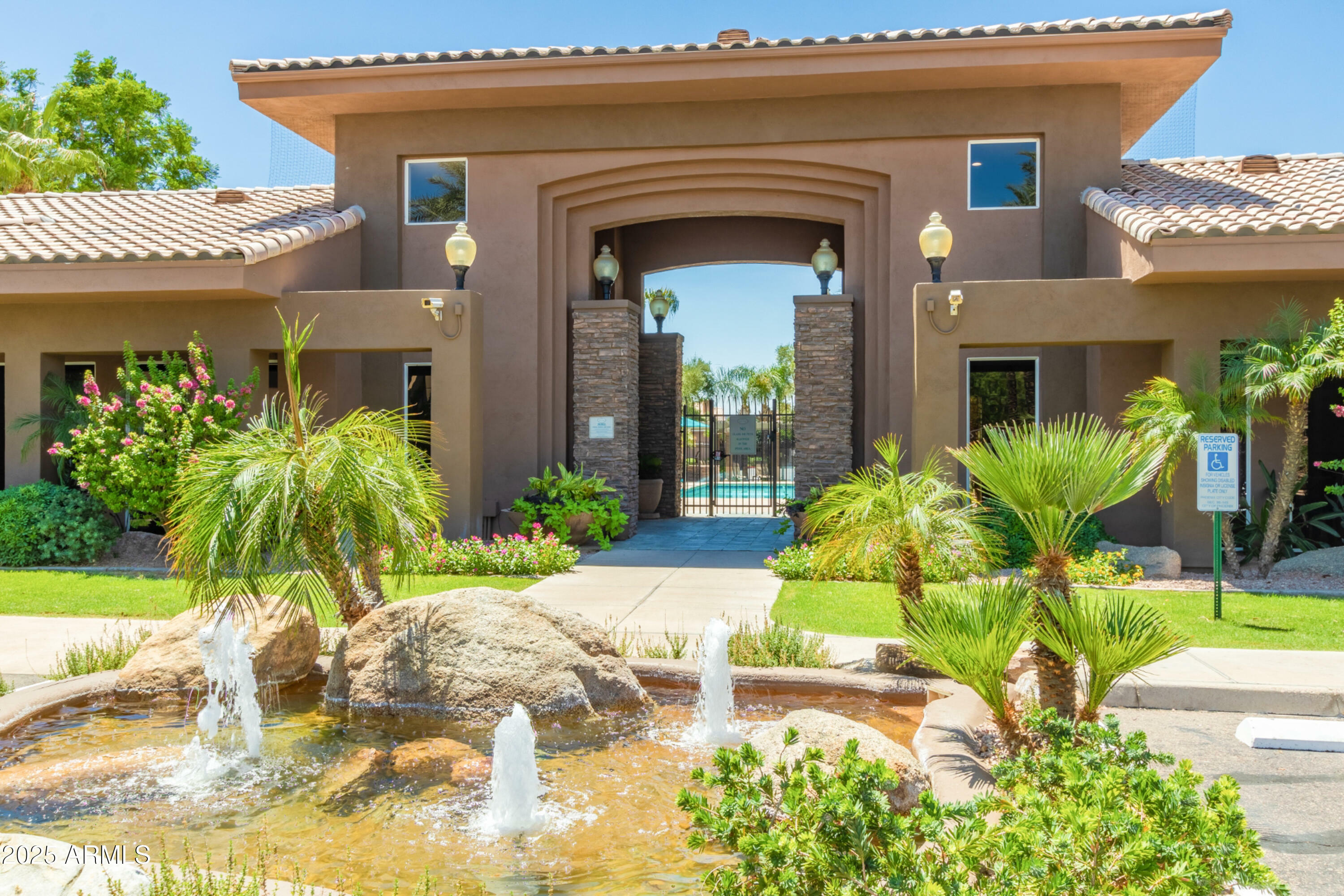 Property Photo:  7009 E Acoma Drive 1143  AZ 85254 