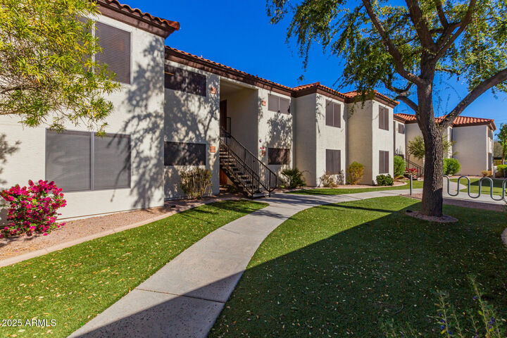 Property Photo:  9990 N Scottsdale Road 2048  AZ 85253 