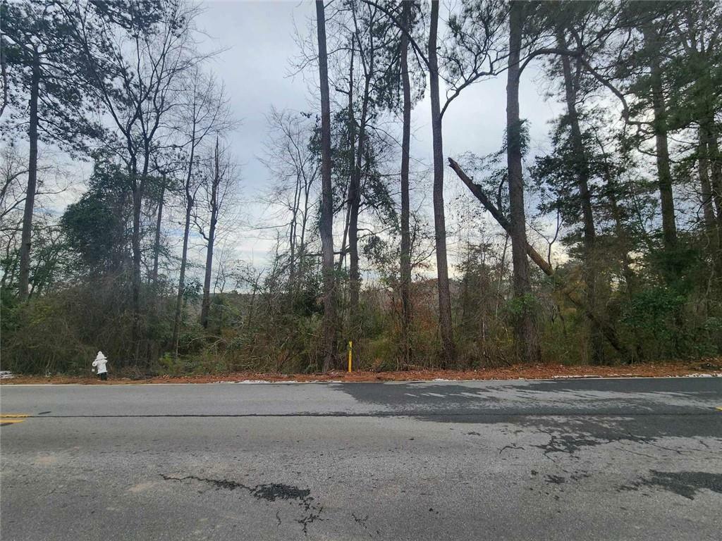 Property Photo: 2241 Carr Road NE GA 30012