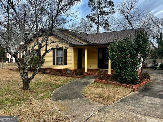 Property Photo:  515 N White Street  GA 30117 