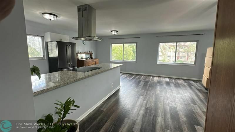 Property Photo:  850 SW 133rd Ter 318B  FL 33027 