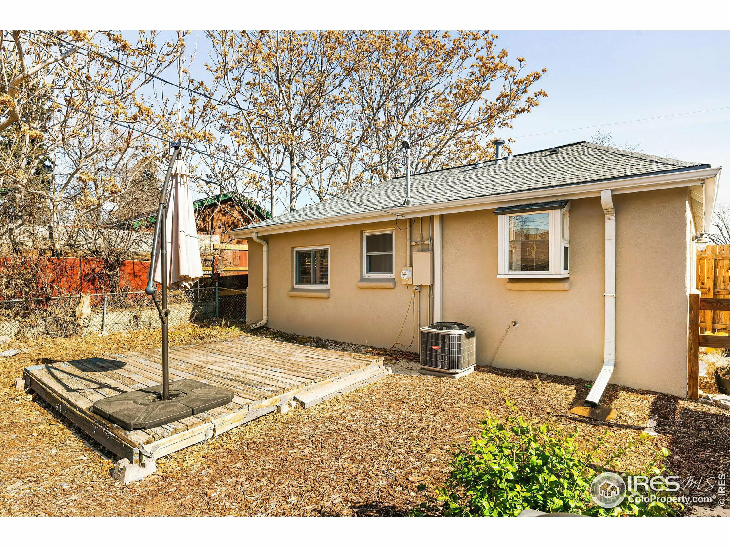 Property Photo: 1171 Quebec St CO 80220