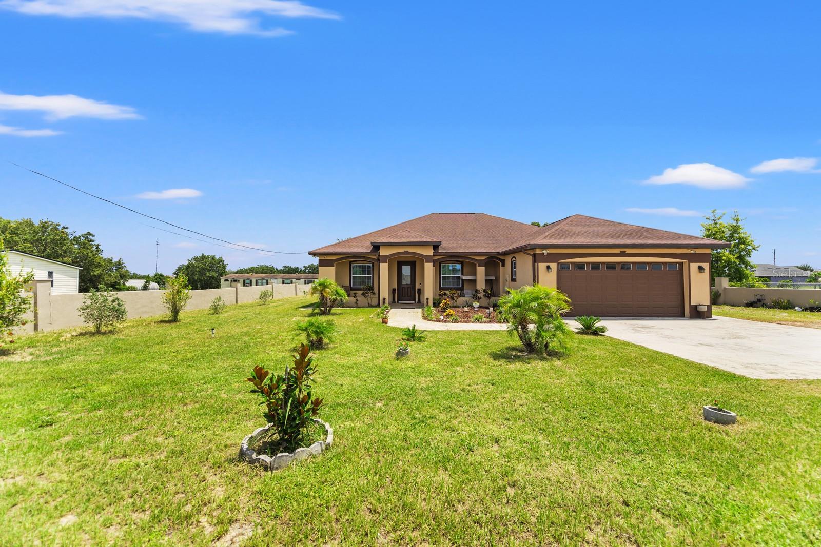 Property Photo: 1719 North Boulevard W FL 33837