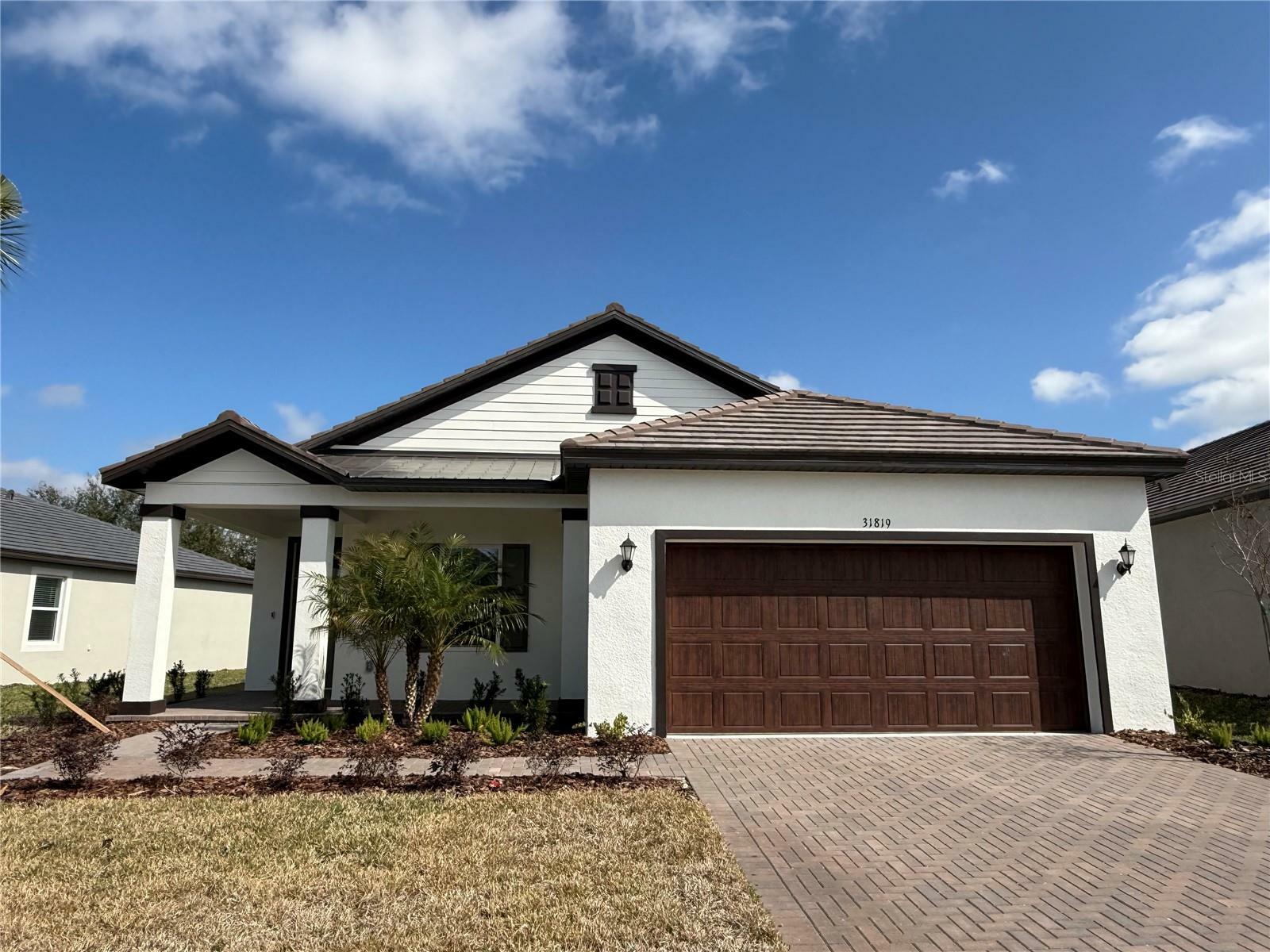 Property Photo:  31819 Cardinal Yard Drive  FL 33576 