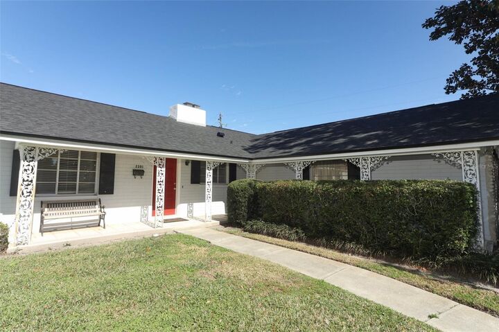 Property Photo: 2201 Sunderland Road FL 32751
