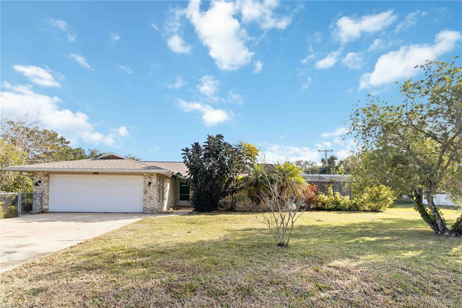 1429 Royal Palm Drive  Edgewater FL 32132 photo