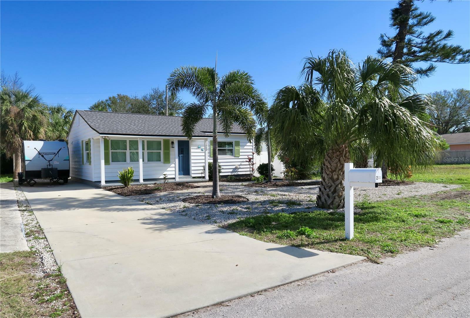 Property Photo:  2660 Miriam Street S  FL 33711 