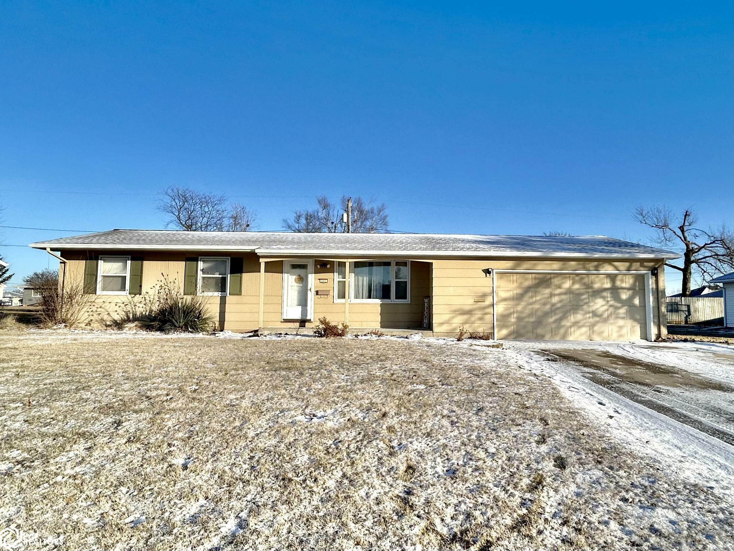 Property Photo: 202 Bohen Street IA 50158