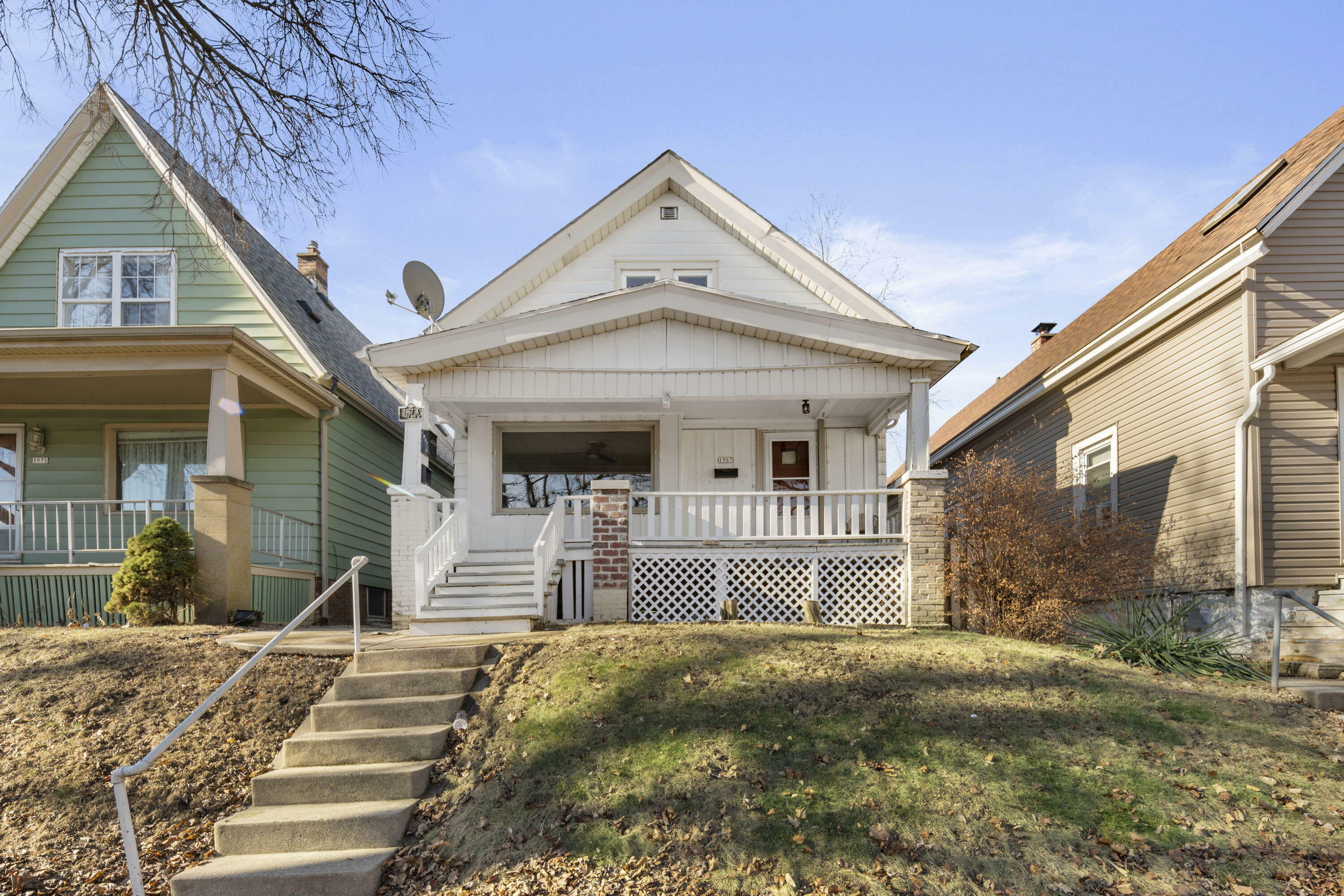 Property Photo:  1967 S 8th St  WI 53204 