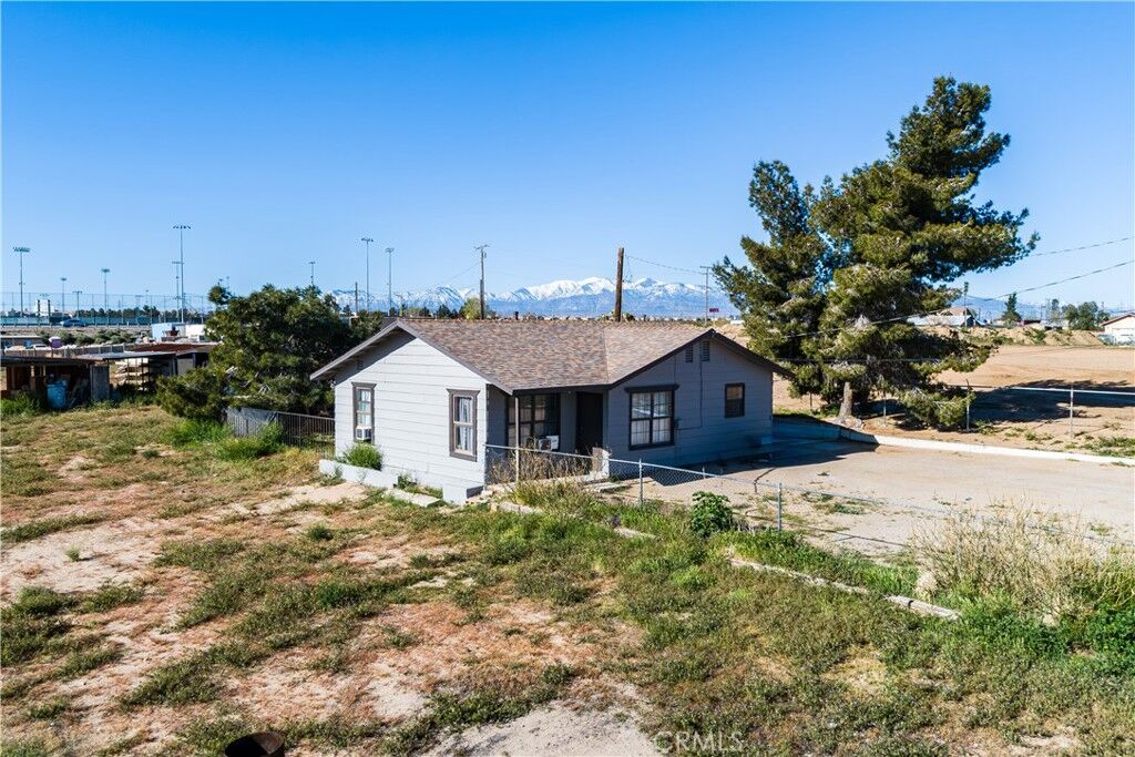 Property Photo: 13185 Aster Road CA 92392