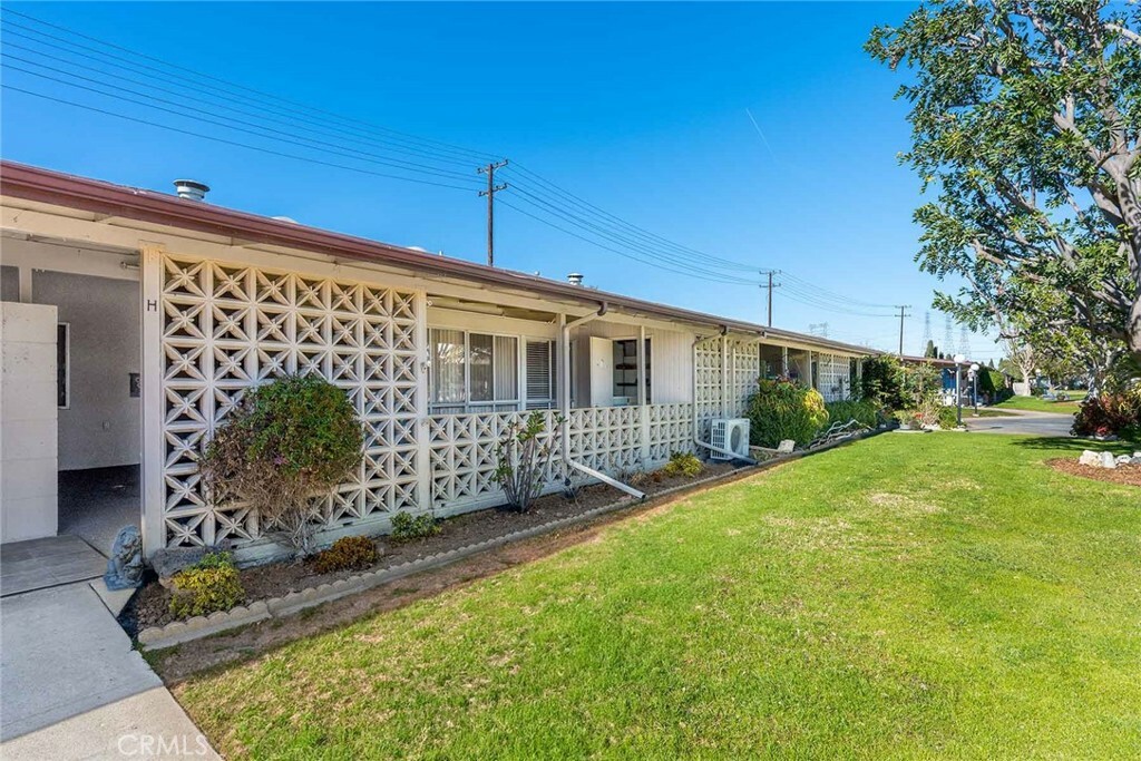 Property Photo:  13321 El Dorado Drive 203H  CA 90740 