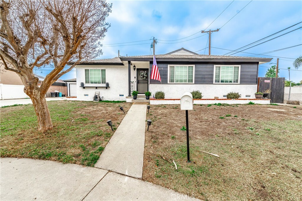 Property Photo: 14504 Rimgate Drive CA 90604