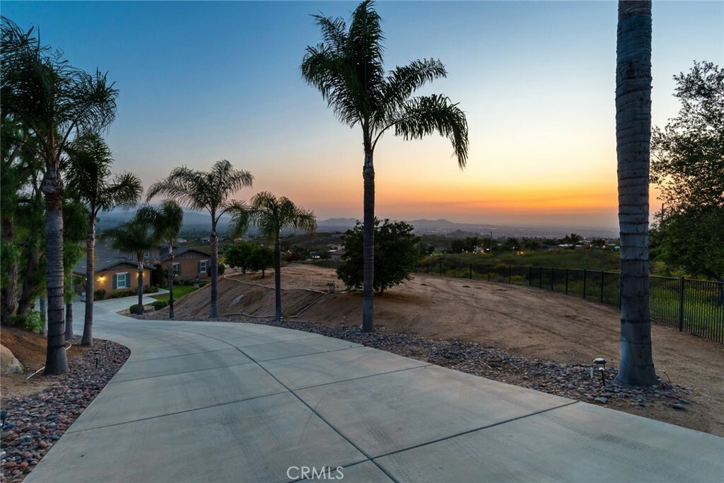 Property Photo: 650 Crystal Mountain Circle CA 92506