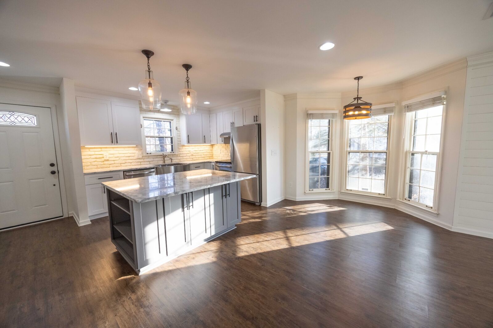 Property Photo: 3323 Lealand Ln TN 37204