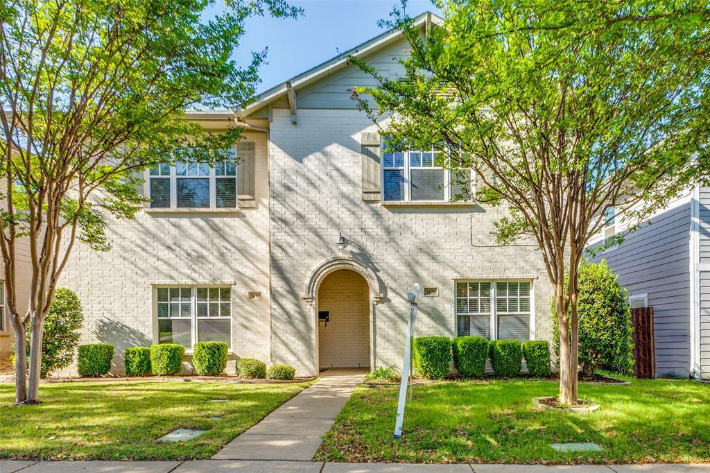 Property Photo: 3408 W 4th Street TX 76107