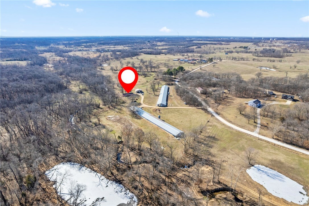 Property Photo: 16363 Bethel Heights Road AR 72734