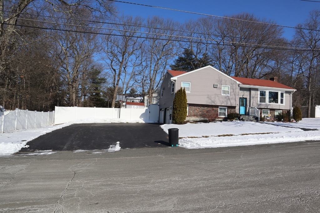 Property Photo:  20 Hampshire Rd  MA 01960 