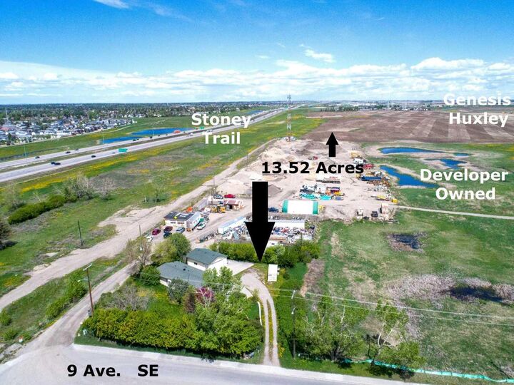 Property Photo: 8080R 9 Avenue SE AB T2B 0A1