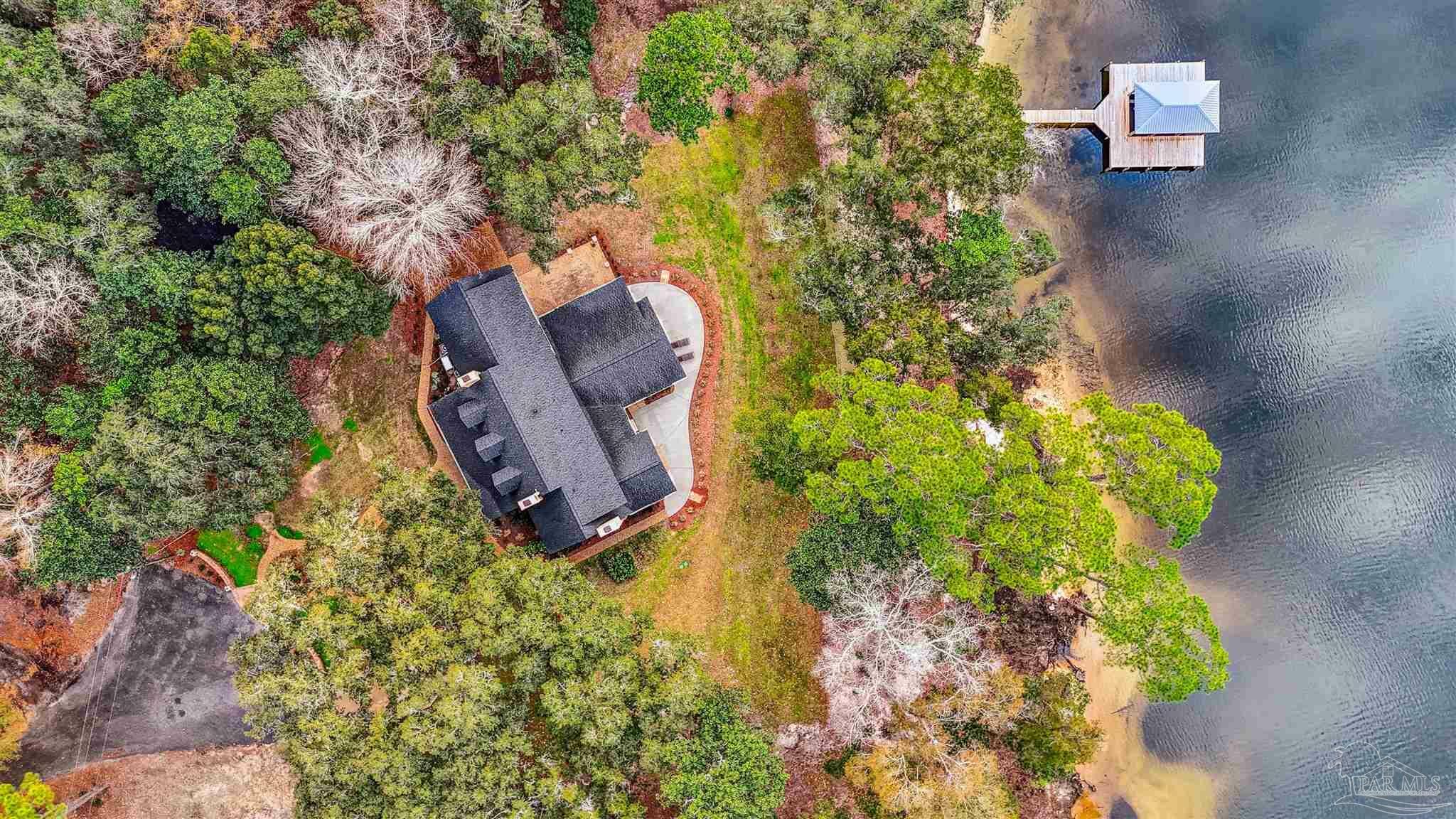 Property Photo: 7150 Printers Alley FL 32583