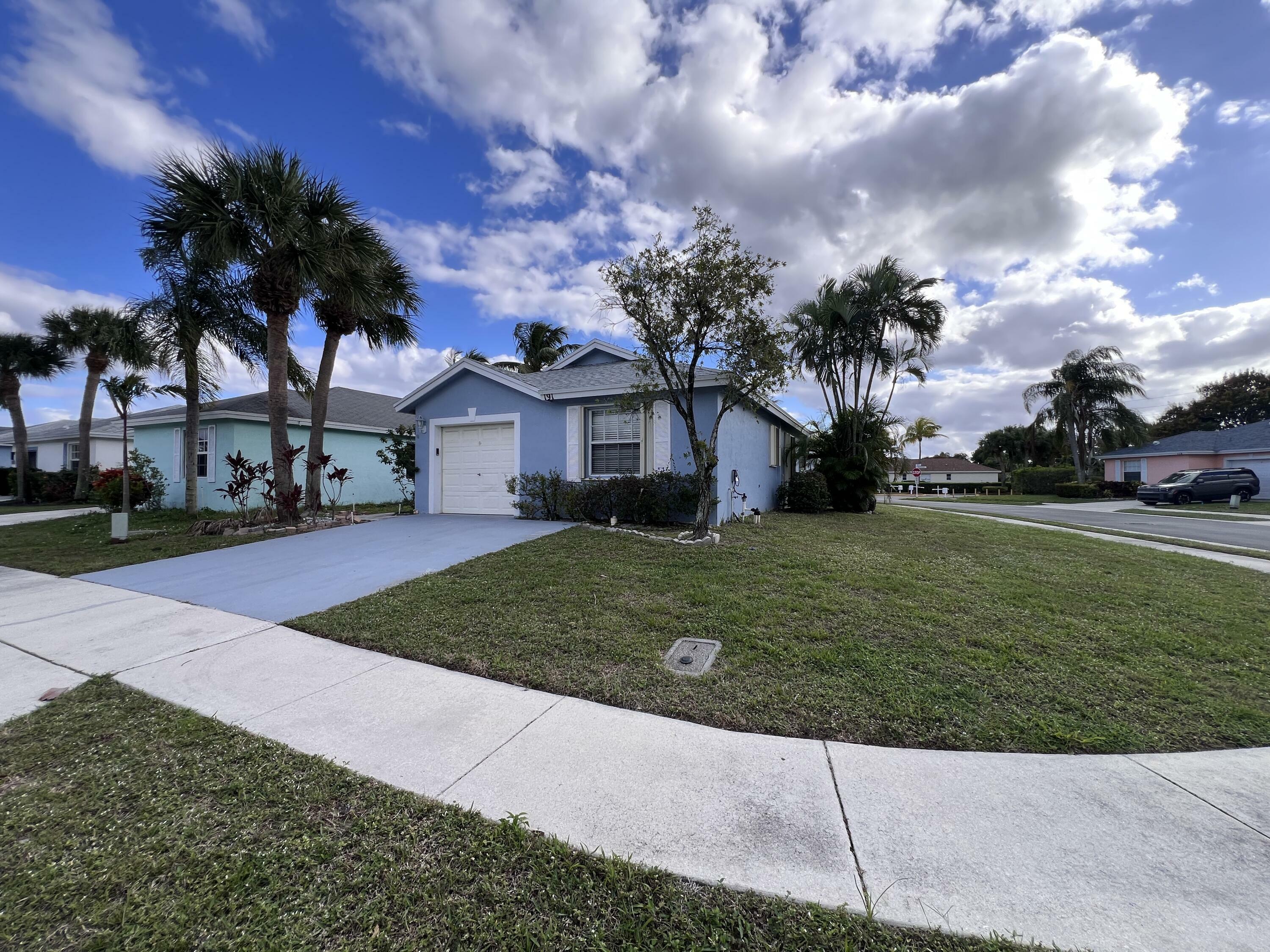 Property Photo:  191 Heming Way N  FL 33426 