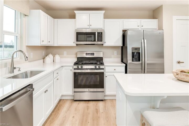 Property Photo:  113 Baxter Station Boulevard  NC 27958 