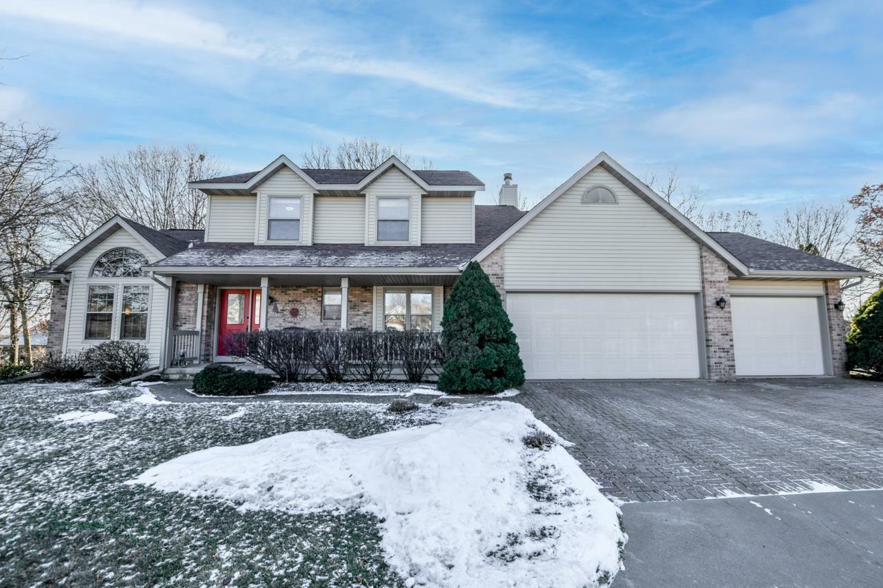 Property Photo:  1811 Alexandria Mews  WI 53597 