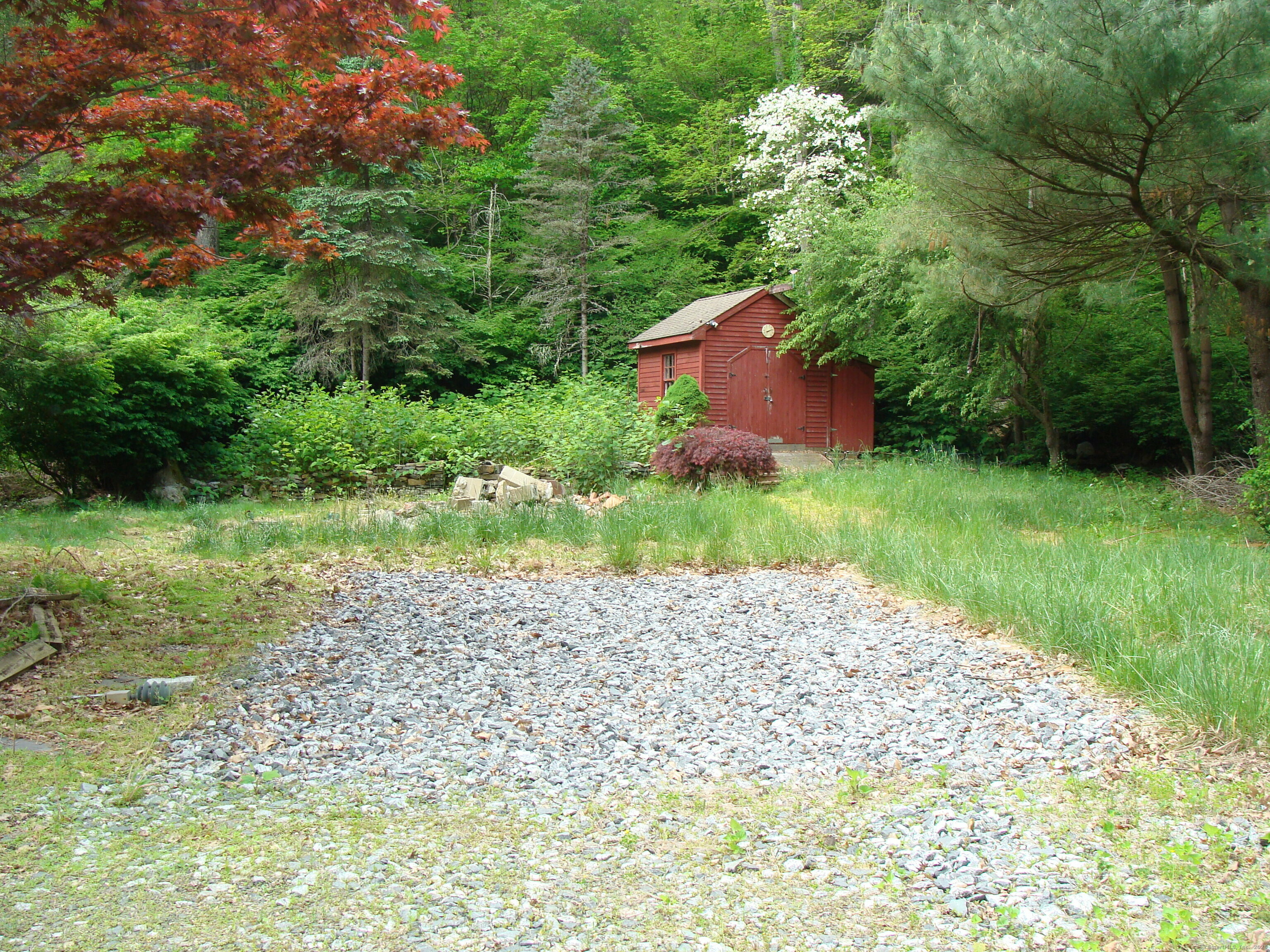 Property Photo:  107 Great Quarter Road  CT 06482 