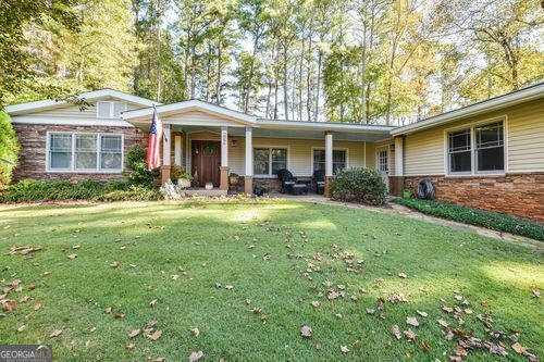 Property Photo:  2886 Cardinal Lake Circle  GA 30096 