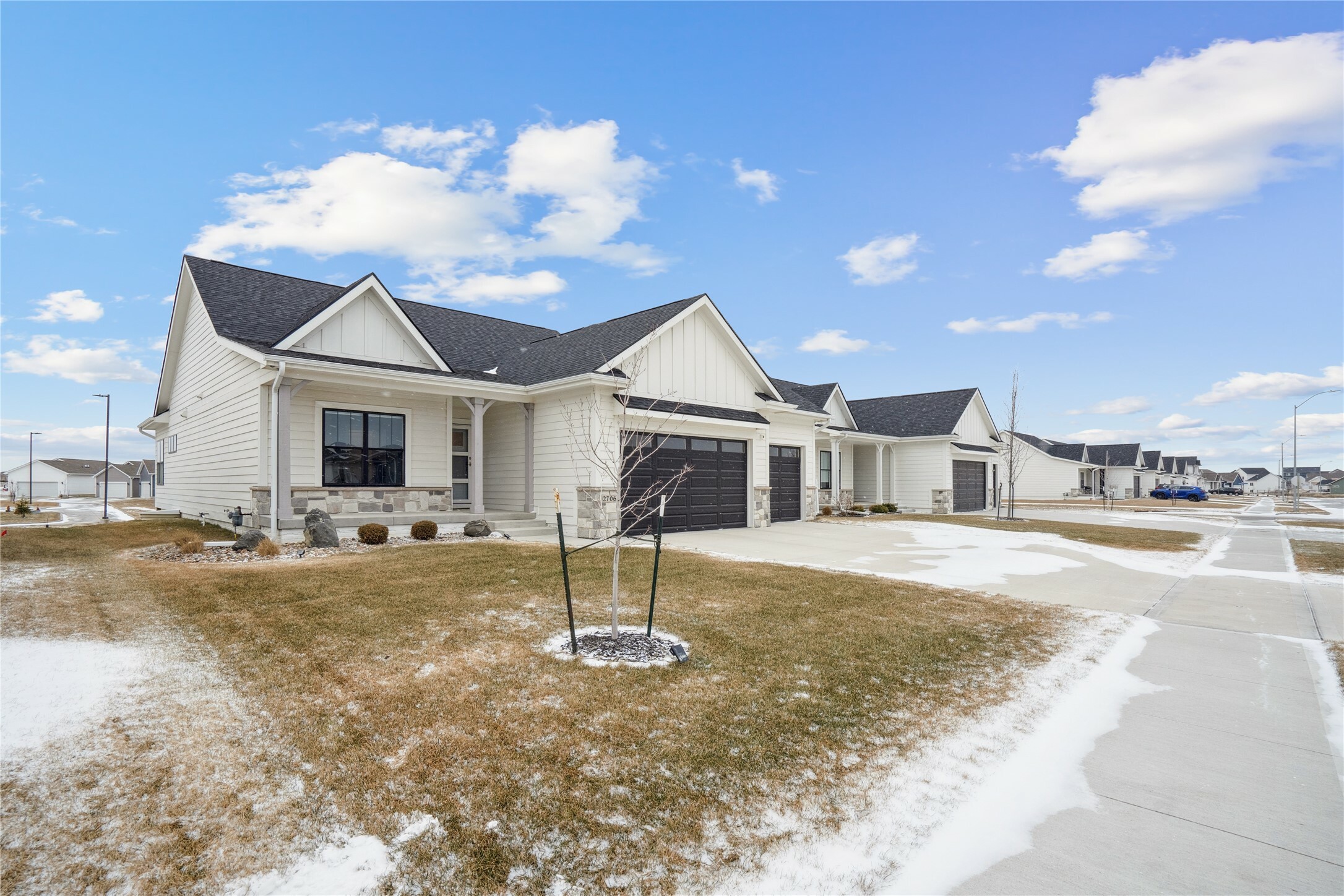 Property Photo:  2706 NW 29th Street  IA 50023 