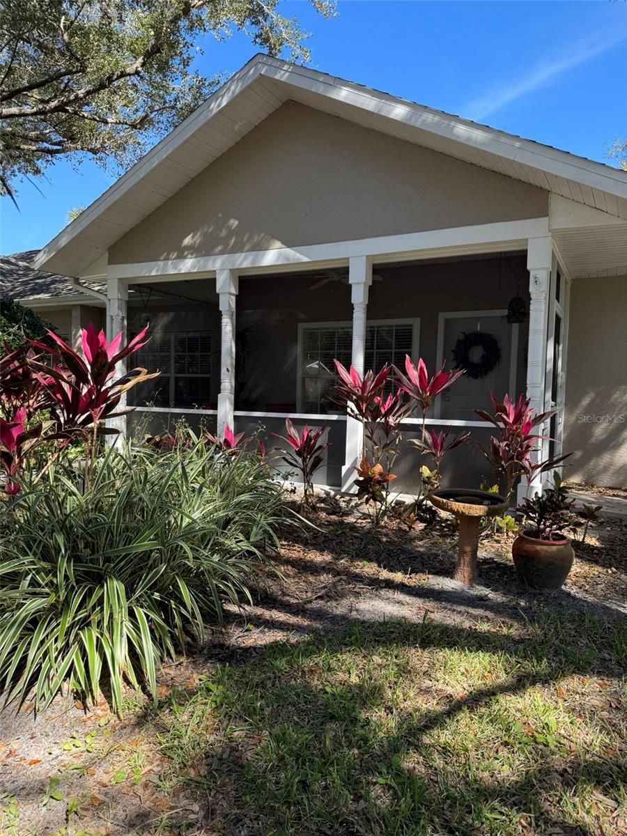 Property Photo: 1415 Winding Oak Drive FL 33948