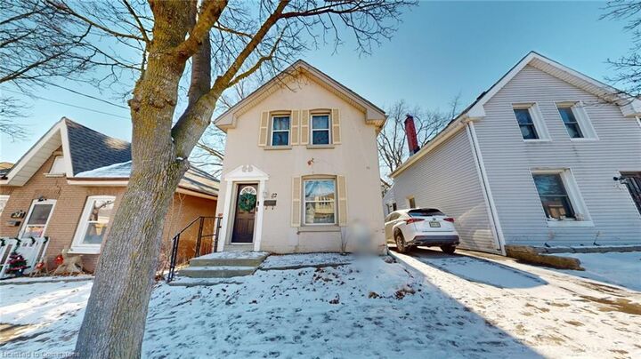 22 Emilie Street — photo 1