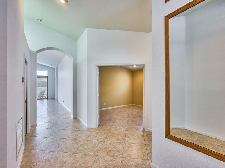 Property Photo: 11753 Haddon Park Way FL 33437