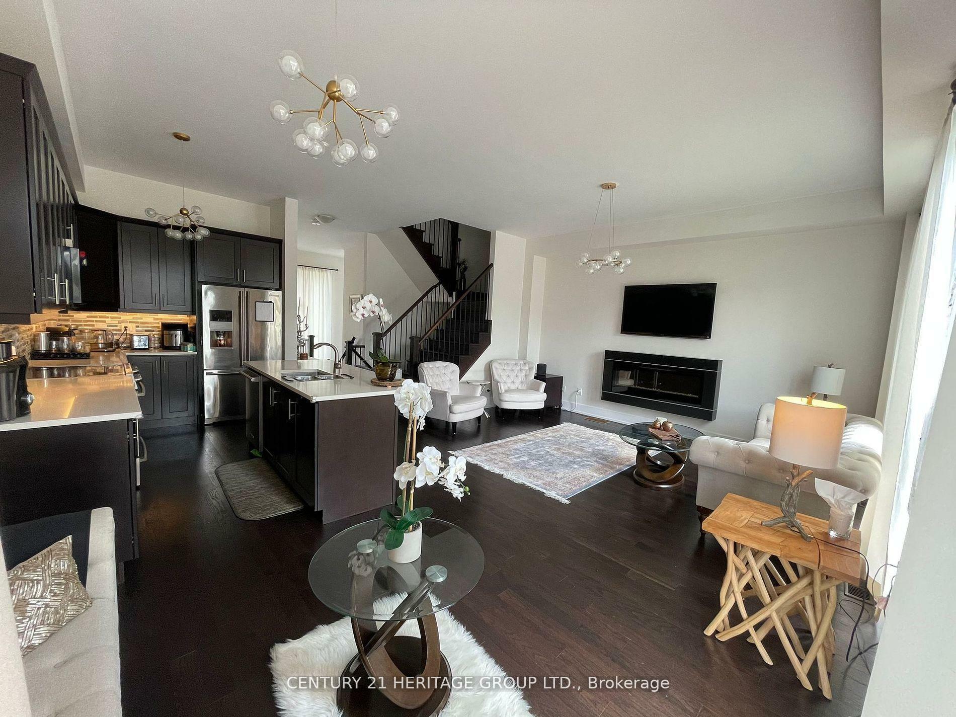 Property Photo: 14 Cambray Road ON L4J 0K1
