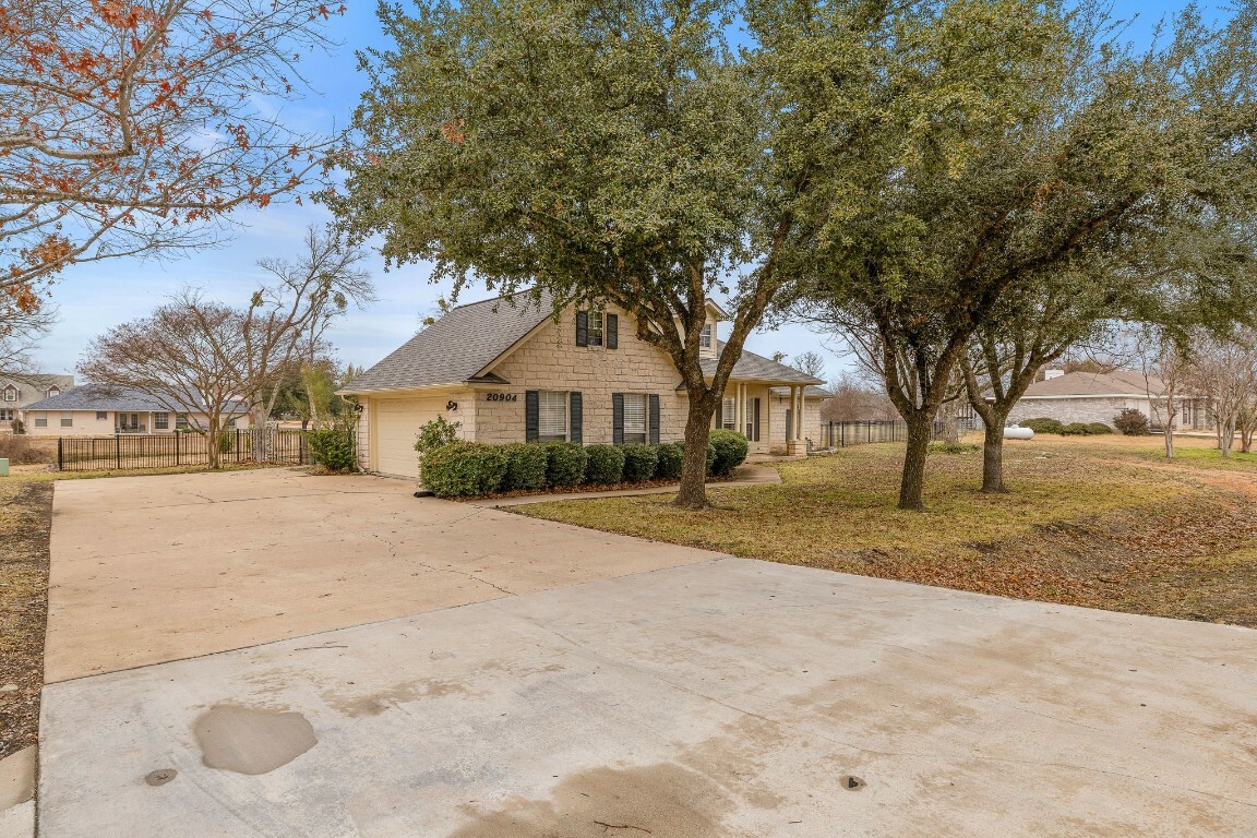 Property Photo:  20904 Apache Plum Lane  TX 78660 