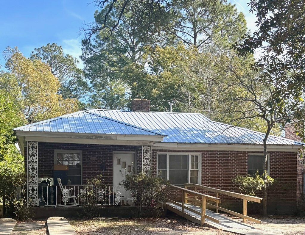 Property Photo:  1004 N McKinley Street  GA 31701 