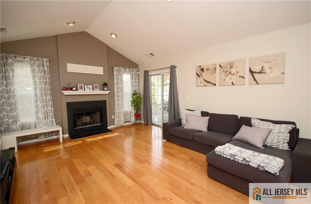 Property Photo:  187 Barclay Court 187  NJ 08854 