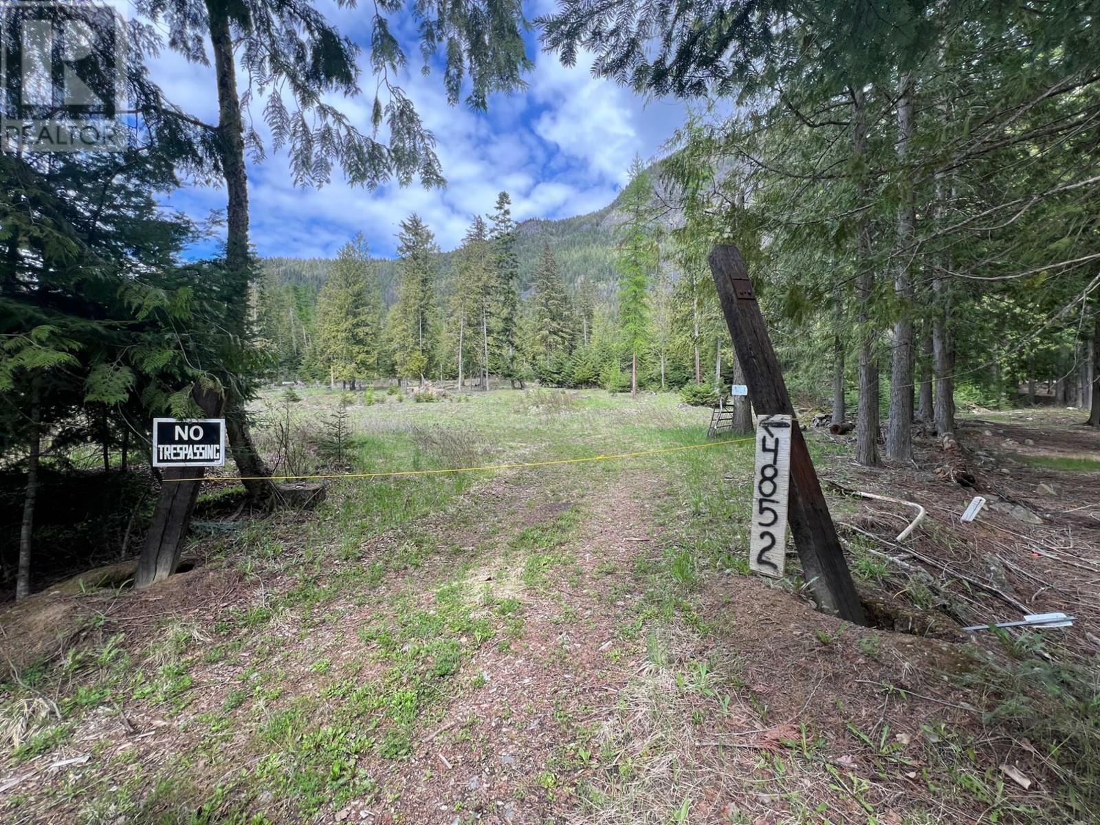 Property Photo:  4852 48th Street  BC V0B 1C1 