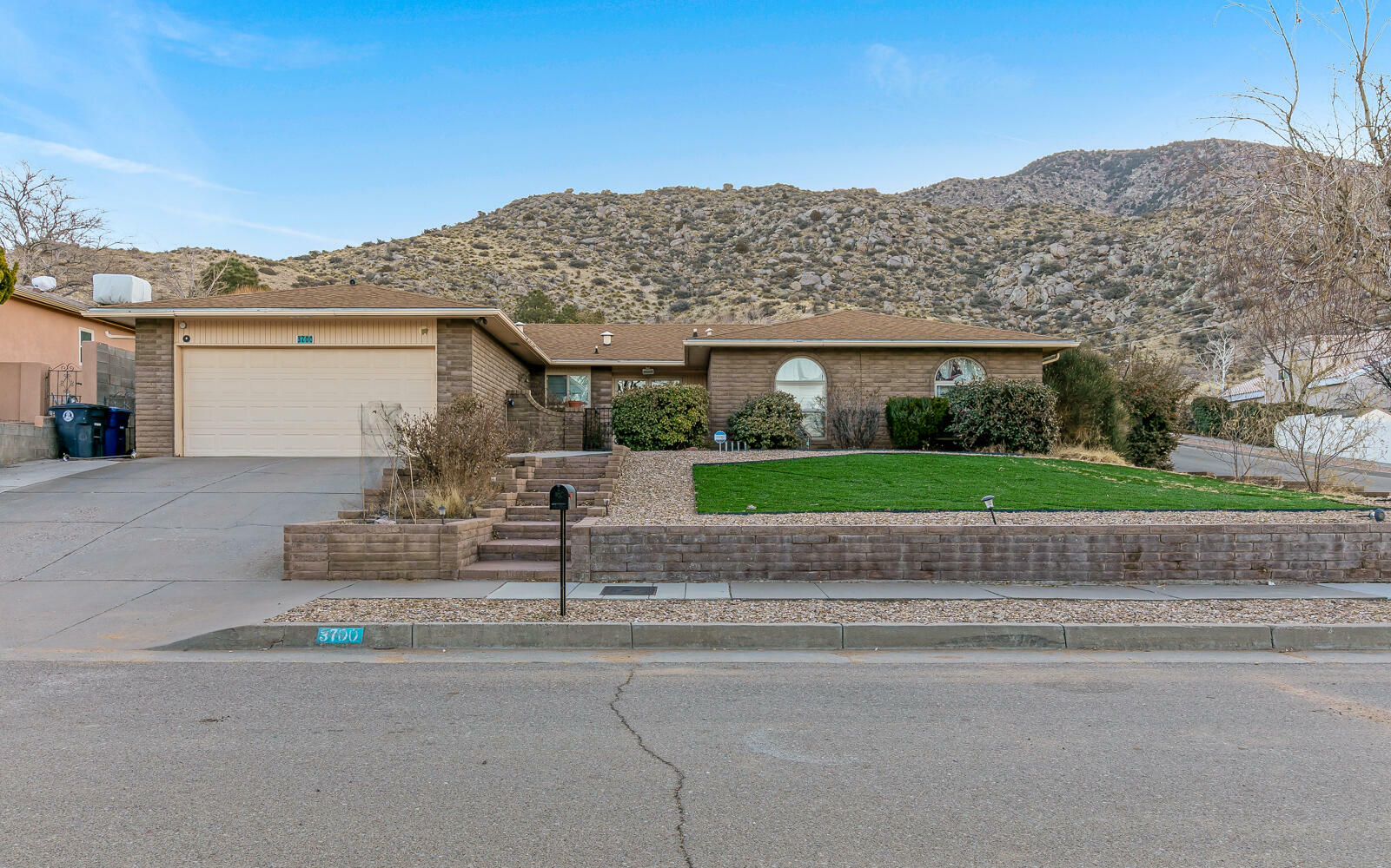 3700 Big Sky Drive NE  Albuquerque NM 87111 photo