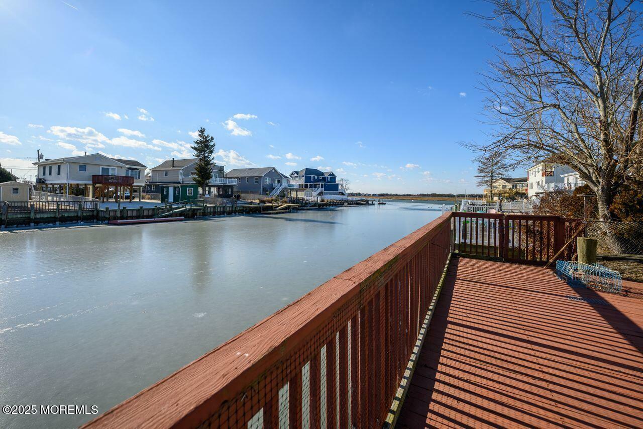 Property Photo:  137 S Forecastle Drive  NJ 08087 