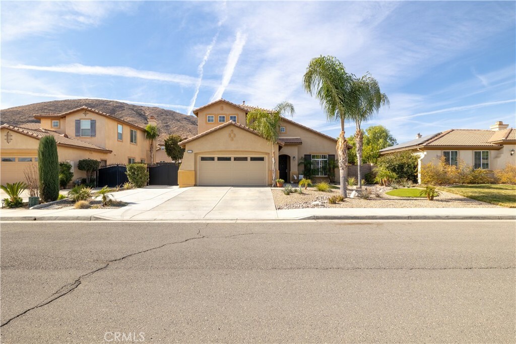 Property Photo:  26849 Silver Spur Court  CA 92596 