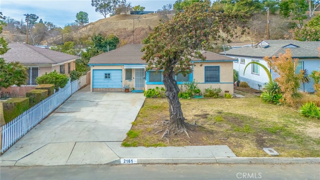 Property Photo: 2101 McPherson Avenue CA 90032