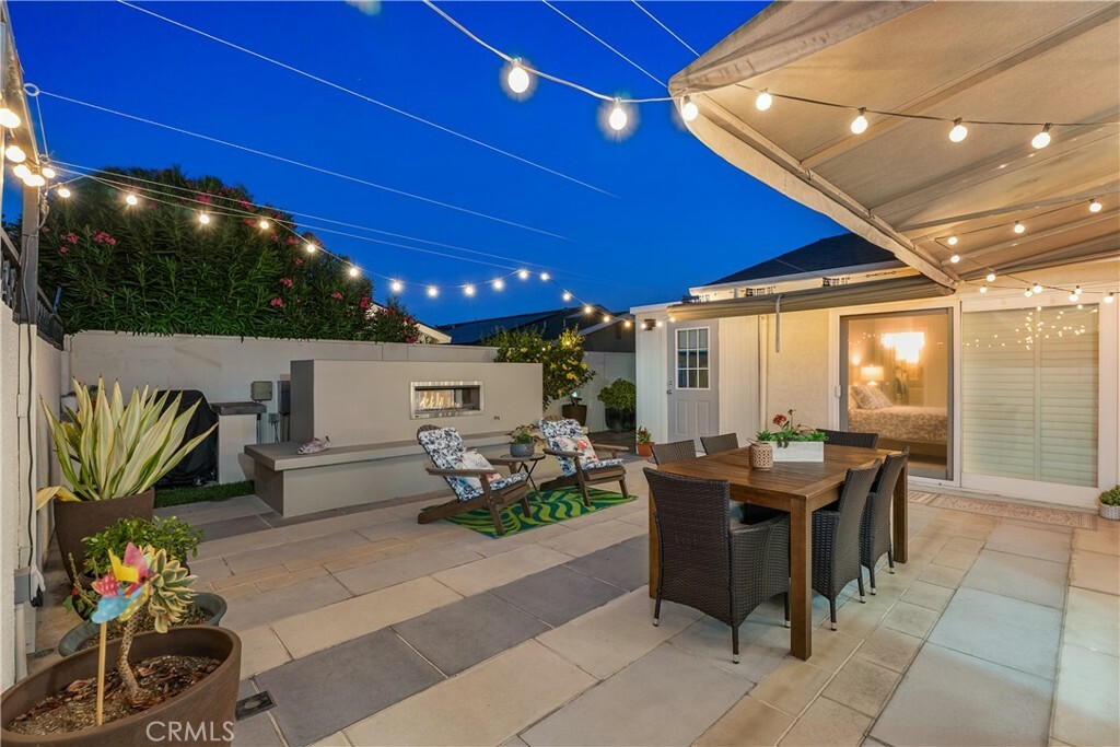 Property Photo:  4725 Candleberry Avenue  CA 90740 