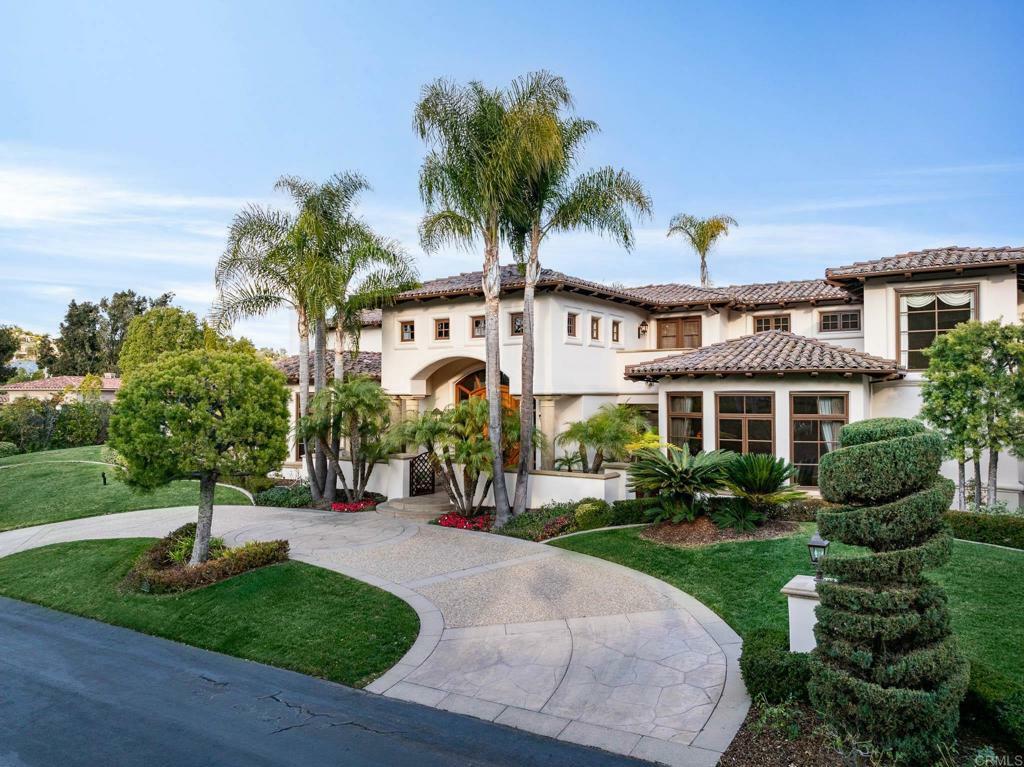 Property Photo: 14211 Dalia Dr CA 92067
