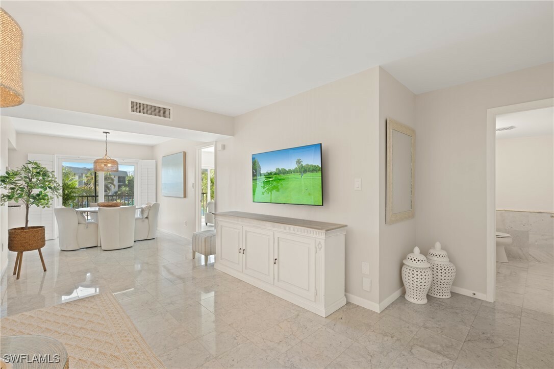 Property Photo:  788 Park Shore Drive A24  FL 34103 