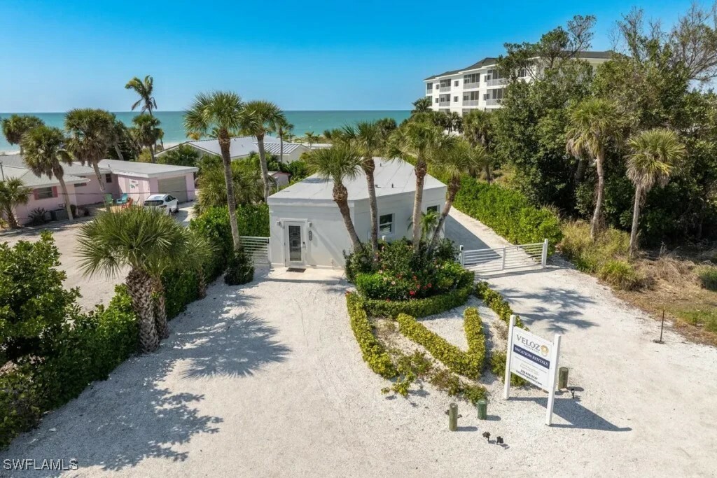 Property Photo:  2740 N Beach Road  FL 34223 