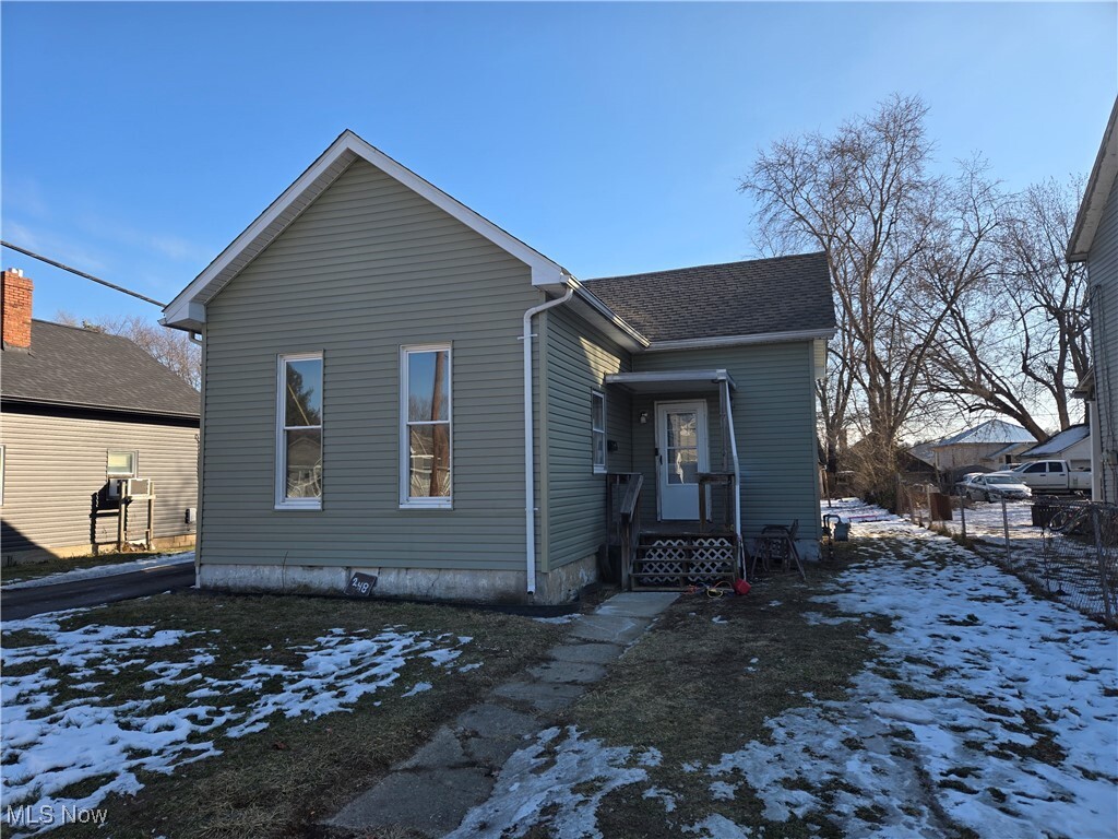 Property Photo: 248 Gray Street OH 43701