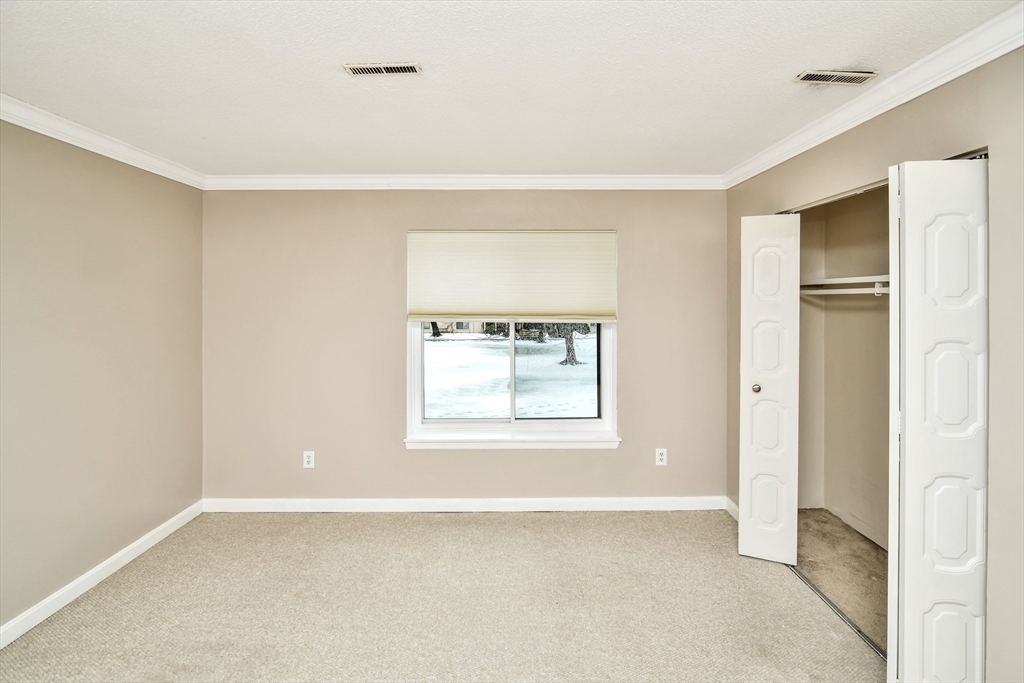 Property Photo:  685 Oak Street 9-6  MA 02301 