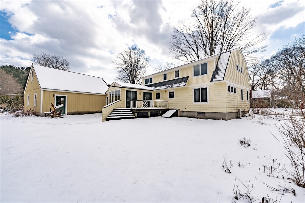 Property Photo:  86 Butternut Cir  MA 01742 